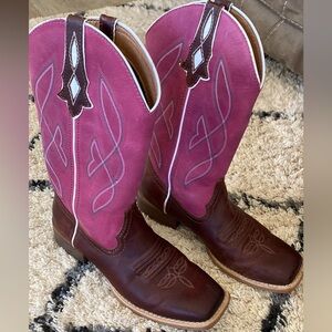 Justin Cowgirl Boots | NWOT- worn once | Justin Gypsy Boots | Size 9.5